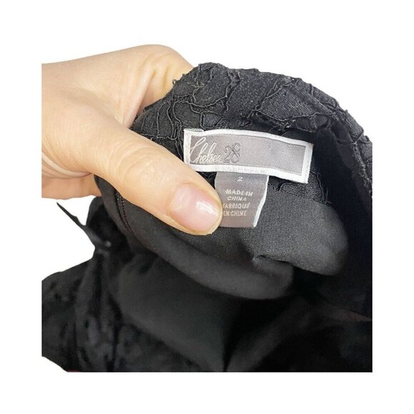 Chelsea28 Off the Shoulder Bell Sleeve Black Lace Cocktail Dress Size 2 - Picture 4 of 6